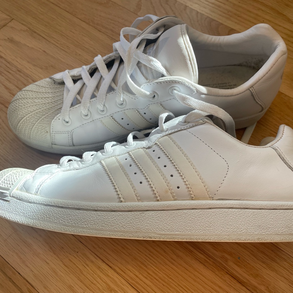 Size 10 1/2 Adidas white shoes